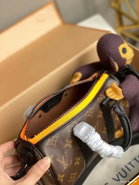 Cheap VUITTON XS LOUIS KEEPALL 0624